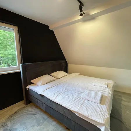 Hedonist-Boulevard Stayhouse Belgrade Exterior photo