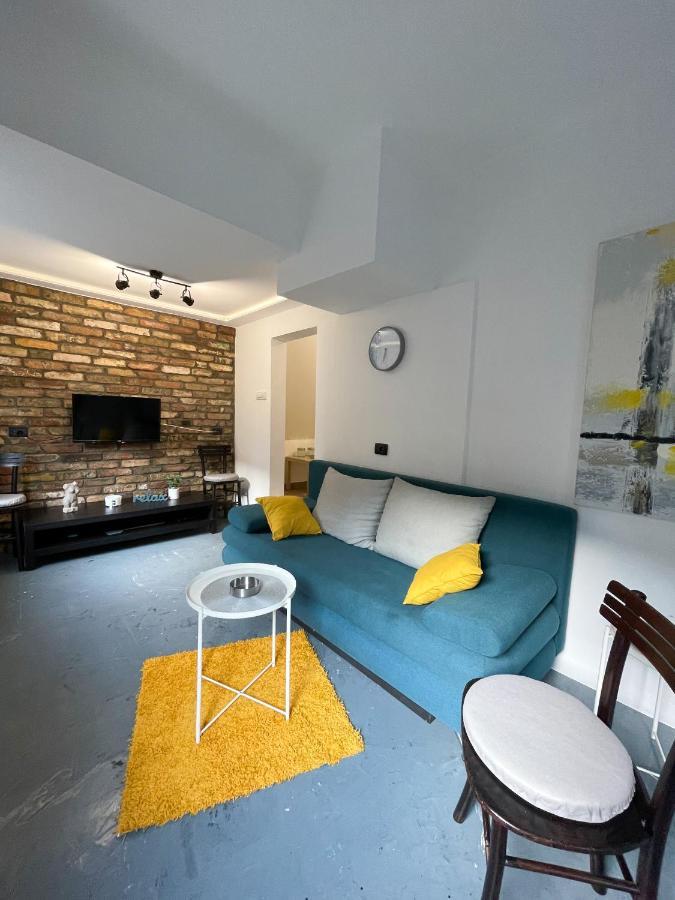 Hedonist-boulevard Stayhouse Belgrade